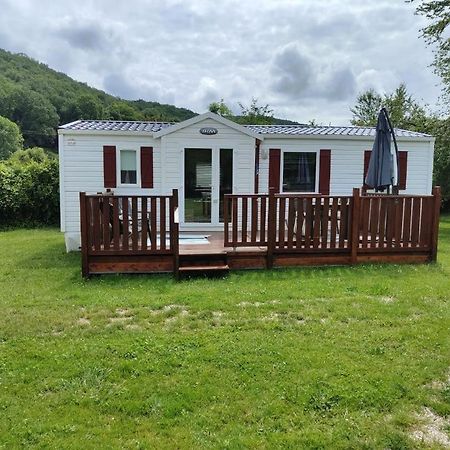 Les Chalets Salineens Salies-du-Salat Экстерьер фото
